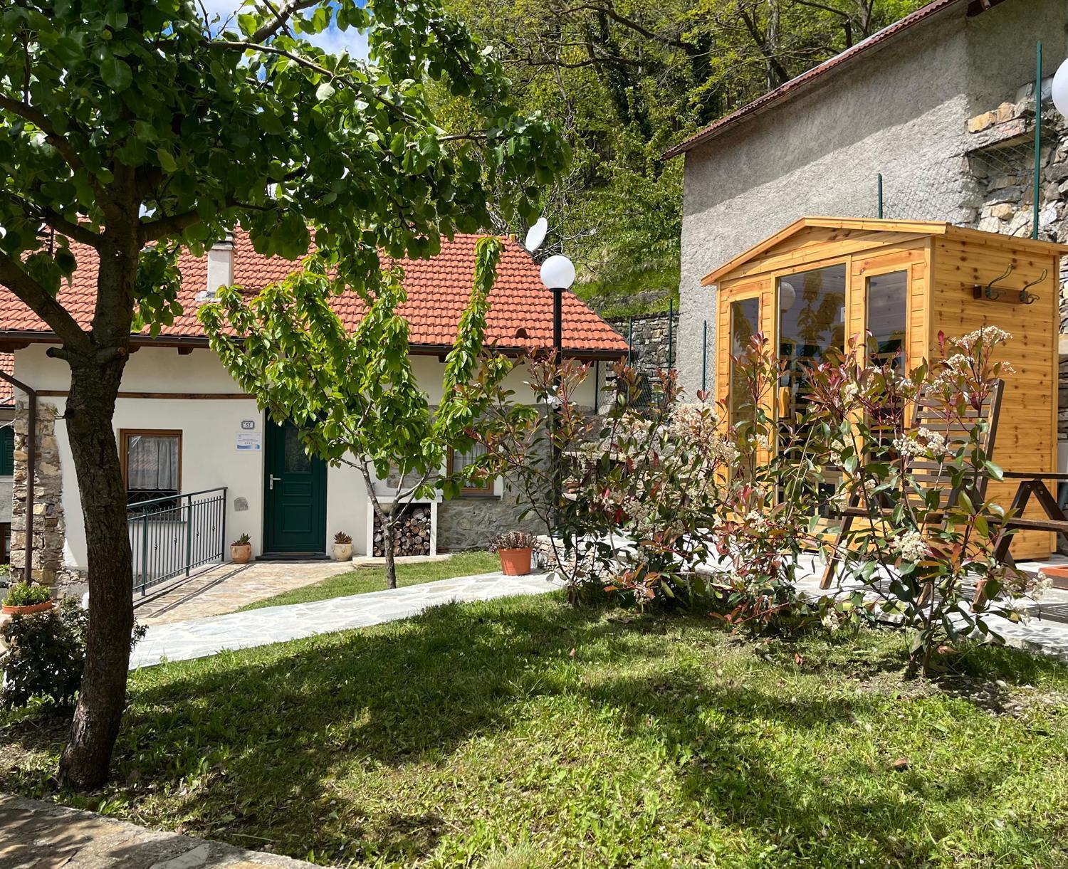 Agriturismo Cascina Clavarezza Valbravenna Exterior foto